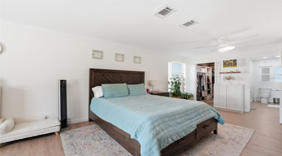 Sarasota, Florida 34232, 3 Bedroom Bedrooms, ,2 Bathroombathrooms,Residential,For Sale,Cambridge,0,Mfra4698789