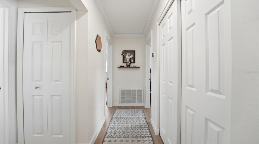 Sarasota, Florida 34232, 3 Bedroom Bedrooms, ,2 Bathroombathrooms,Residential,For Sale,Cambridge,0,Mfra4698789
