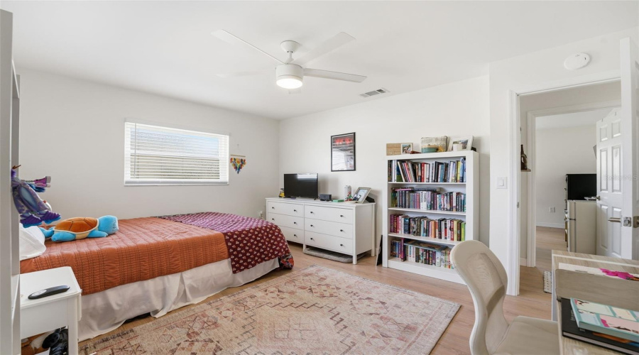 Sarasota, Florida 34232, 3 Bedroom Bedrooms, ,2 Bathroombathrooms,Residential,For Sale,Cambridge,0,Mfra4698789