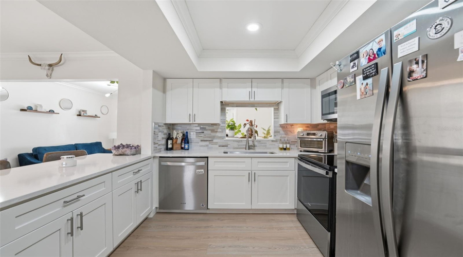 Sarasota, Florida 34232, 3 Bedroom Bedrooms, ,2 Bathroombathrooms,Residential,For Sale,Cambridge,0,Mfra4698789