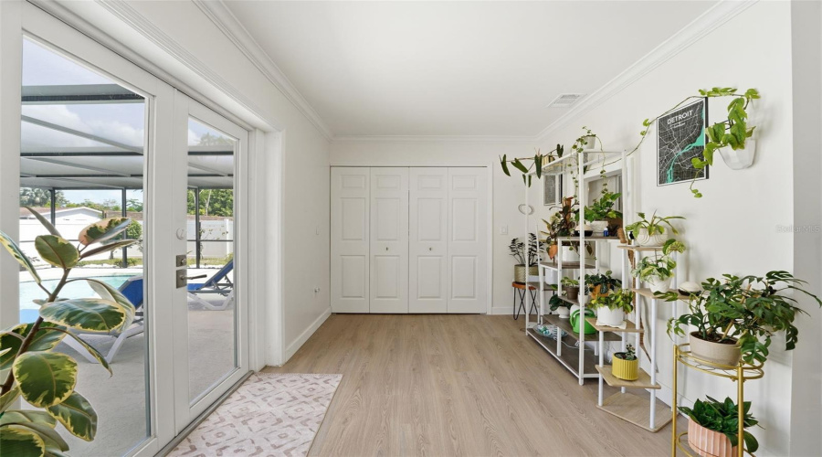 Sarasota, Florida 34232, 3 Bedroom Bedrooms, ,2 Bathroombathrooms,Residential,For Sale,Cambridge,0,Mfra4698789