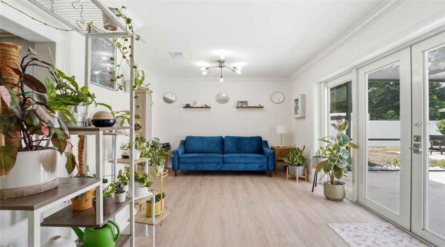 Sarasota, Florida 34232, 3 Bedroom Bedrooms, ,2 Bathroombathrooms,Residential,For Sale,Cambridge,0,Mfra4698789