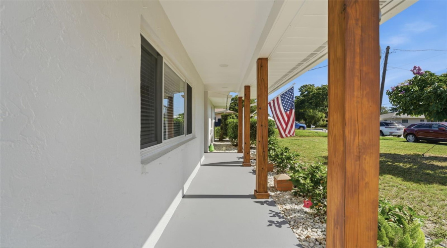 Sarasota, Florida 34232, 3 Bedroom Bedrooms, ,2 Bathroombathrooms,Residential,For Sale,Cambridge,0,Mfra4698789
