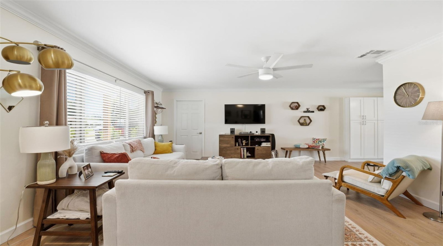 Sarasota, Florida 34232, 3 Bedroom Bedrooms, ,2 Bathroombathrooms,Residential,For Sale,Cambridge,0,Mfra4698789