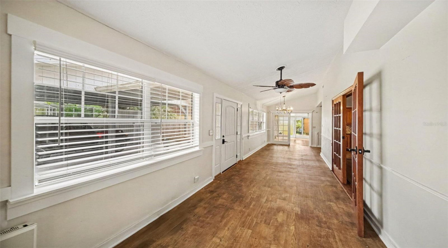 Brandon, Florida 33510, 4 Bedroom Bedrooms, ,5 Bathroombathrooms,Residential,For Sale,Windhorst,0,Mfro6431364