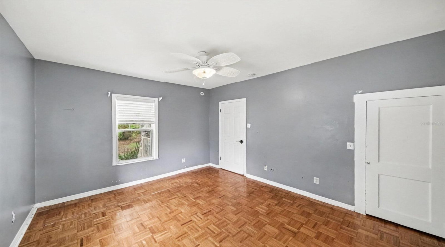 Brandon, Florida 33510, 4 Bedroom Bedrooms, ,5 Bathroombathrooms,Residential,For Sale,Windhorst,0,Mfro6431364