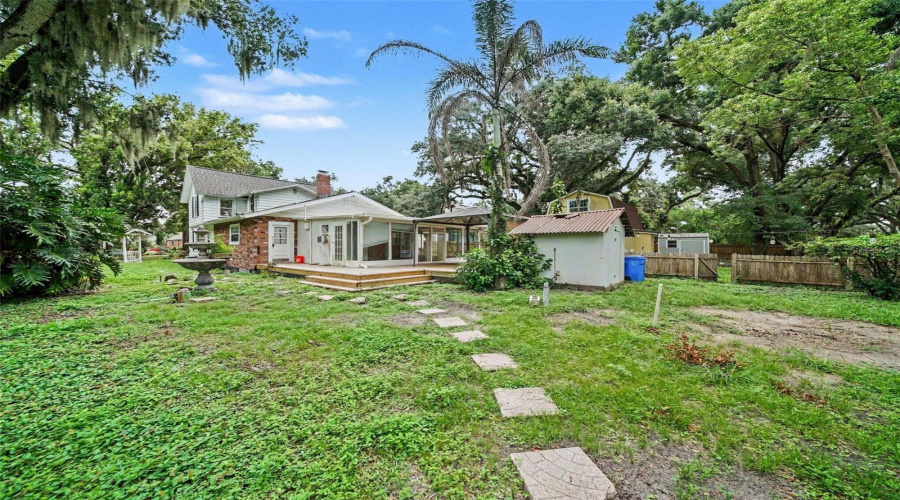 Brandon, Florida 33510, 4 Bedroom Bedrooms, ,5 Bathroombathrooms,Residential,For Sale,Windhorst,0,Mfro6431364