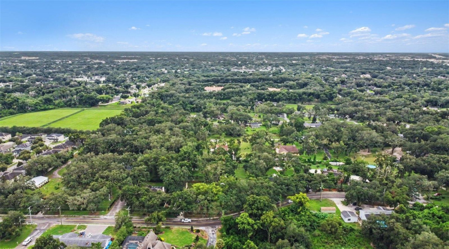 Brandon, Florida 33510, 4 Bedroom Bedrooms, ,5 Bathroombathrooms,Residential,For Sale,Windhorst,0,Mfro6431364