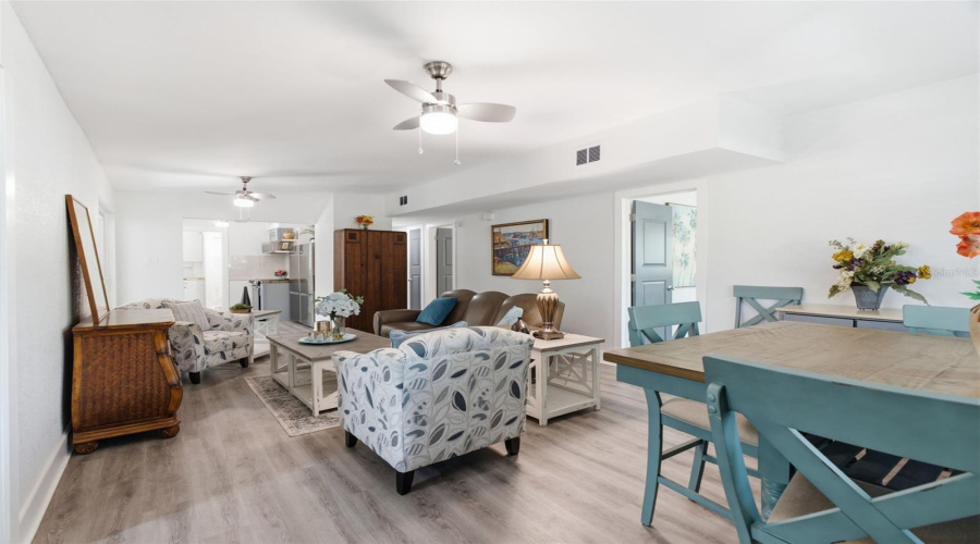 Largo, Florida 33770, 3 Bedroom Bedrooms, ,2 Bathroombathrooms,Residential,For Sale,Adele,0,Mfrtb8534025