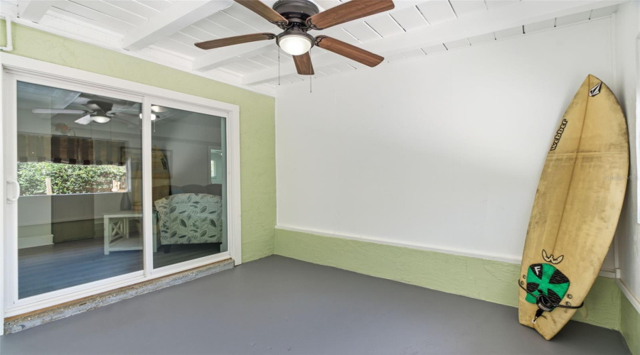 Largo, Florida 33770, 3 Bedroom Bedrooms, ,2 Bathroombathrooms,Residential,For Sale,Adele,0,Mfrtb8534025