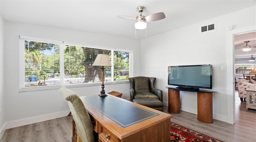 Largo, Florida 33770, 3 Bedroom Bedrooms, ,2 Bathroombathrooms,Residential,For Sale,Adele,0,Mfrtb8534025