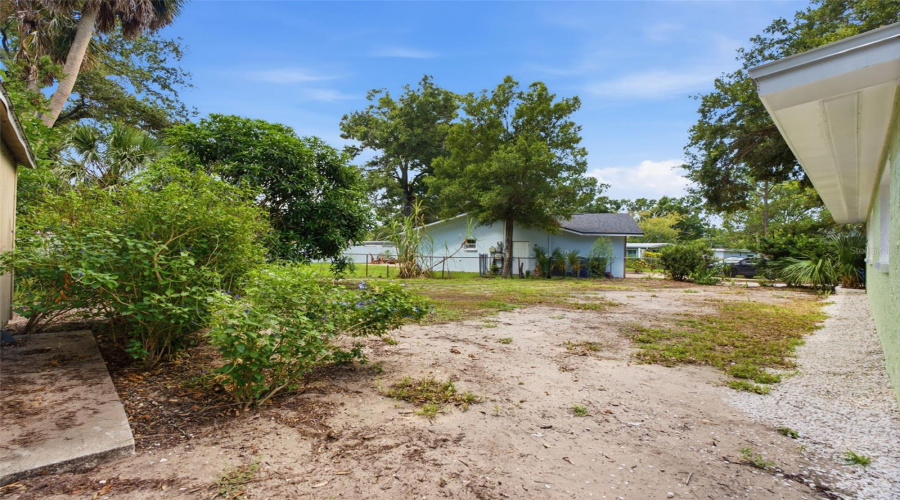 Largo, Florida 33770, 3 Bedroom Bedrooms, ,2 Bathroombathrooms,Residential,For Sale,Adele,0,Mfrtb8534025