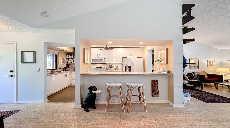 Sarasota, Florida 34231, 2 Bedroom Bedrooms, ,2 Bathroombathrooms,Residential,For Sale,Pelican Cove,0,Mfra4684670