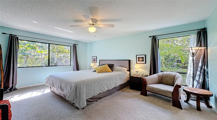 Sarasota, Florida 34231, 2 Bedroom Bedrooms, ,2 Bathroombathrooms,Residential,For Sale,Pelican Cove,0,Mfra4684670