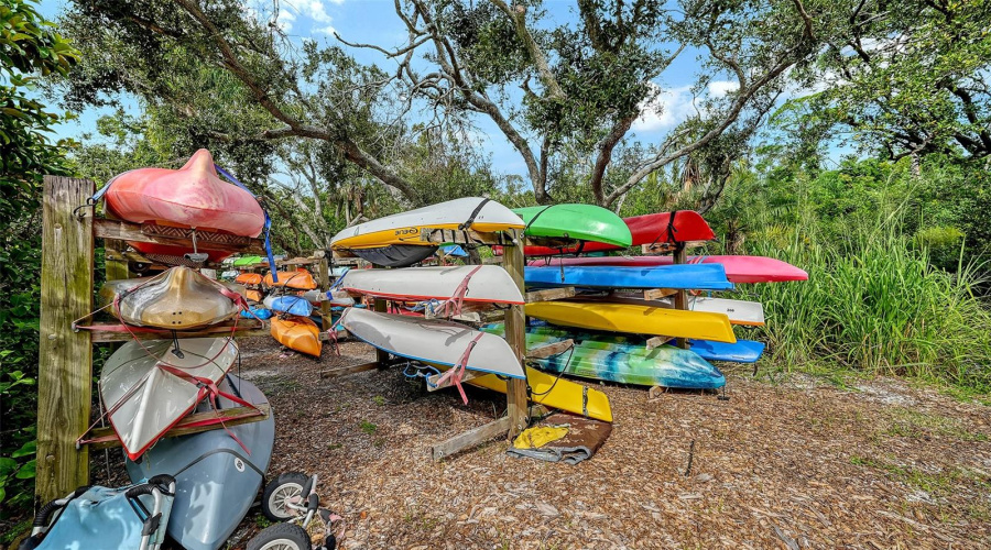 Sarasota, Florida 34231, 2 Bedroom Bedrooms, ,2 Bathroombathrooms,Residential,For Sale,Pelican Cove,0,Mfra4684670