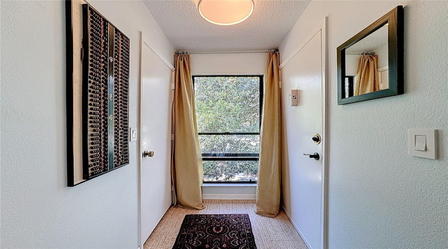 Sarasota, Florida 34231, 2 Bedroom Bedrooms, ,2 Bathroombathrooms,Residential,For Sale,Pelican Cove,0,Mfra4684670
