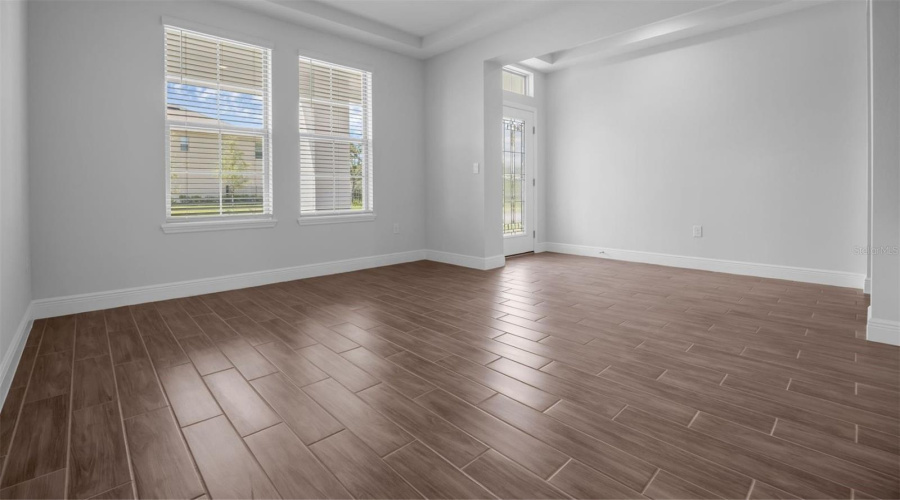 Winter Garden, Florida 34787, 5 Bedroom Bedrooms, ,4 Bathroombathrooms,Residential,For Sale,Shine View,0,Mfro6431120