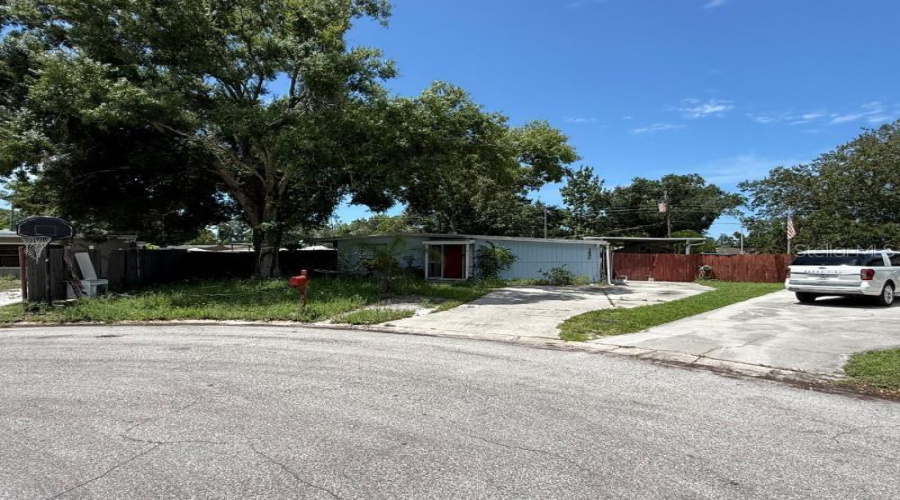 Sarasota, Florida 34232, 4 Bedroom Bedrooms, ,2 Bathroombathrooms,Residential,For Sale,Taro,0,Mfrtb8542844