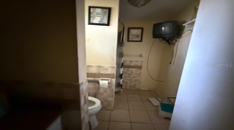 Sarasota, Florida 34232, 4 Bedroom Bedrooms, ,2 Bathroombathrooms,Residential,For Sale,Taro,0,Mfrtb8542844