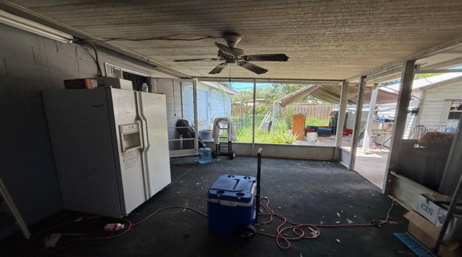 Sarasota, Florida 34232, 4 Bedroom Bedrooms, ,2 Bathroombathrooms,Residential,For Sale,Taro,0,Mfrtb8542844