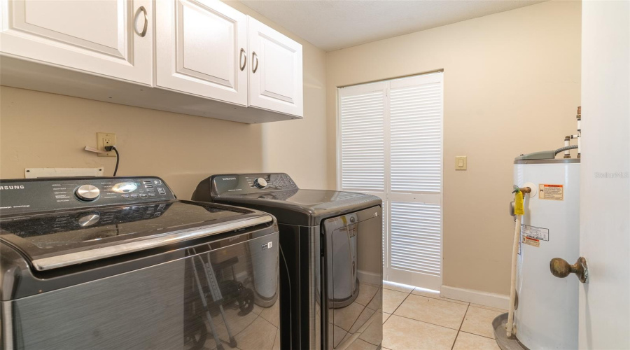 Kissimmee, Florida 34759, 2 Bedroom Bedrooms, ,2 Bathroombathrooms,Residential,For Sale,Ball,0,Mfrl4962616