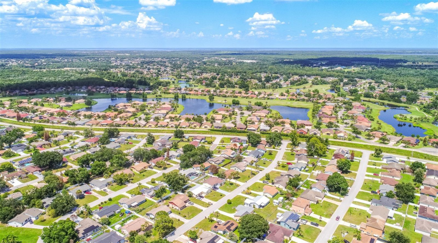 Kissimmee, Florida 34759, 2 Bedroom Bedrooms, ,2 Bathroombathrooms,Residential,For Sale,Ball,0,Mfrl4962616