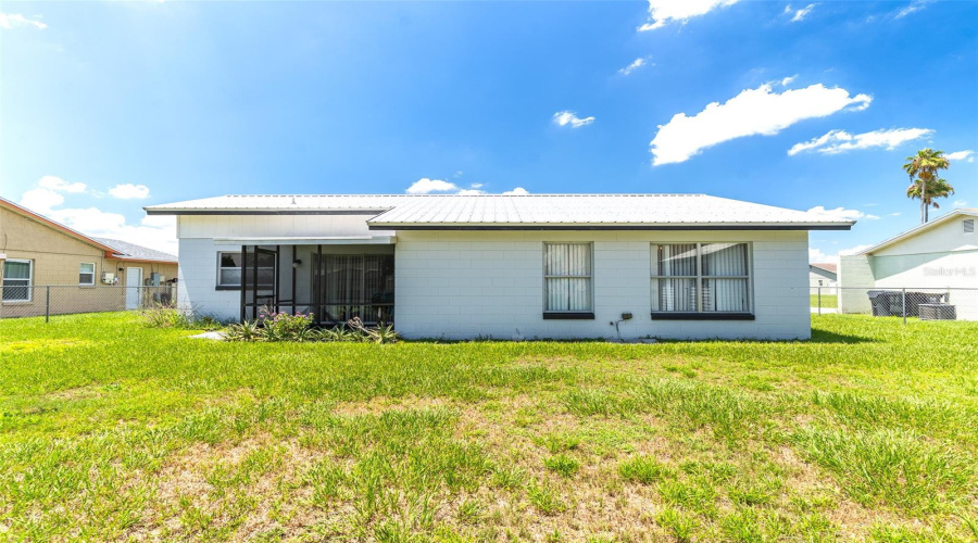 Kissimmee, Florida 34759, 2 Bedroom Bedrooms, ,2 Bathroombathrooms,Residential,For Sale,Ball,0,Mfrl4962616