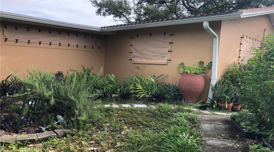 Full Home Hurricane Fabric (Kevlar) Shutters