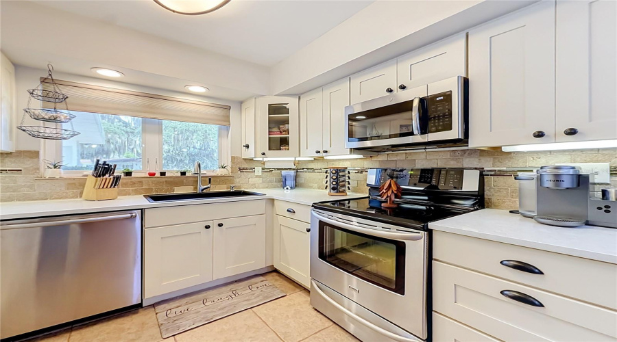 Inverness, Florida 34450, 2 Bedroom Bedrooms, ,2 Bathroombathrooms,Residential,For Sale,Cresco,0,Mfrom722946