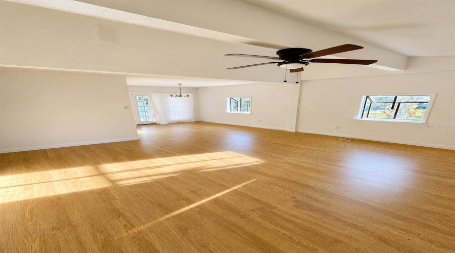 Land O Lakes, Florida 34638, 3 Bedroom Bedrooms, ,2 Bathroombathrooms,Residential,For Sale,Vine,0,Mfrtb8478067