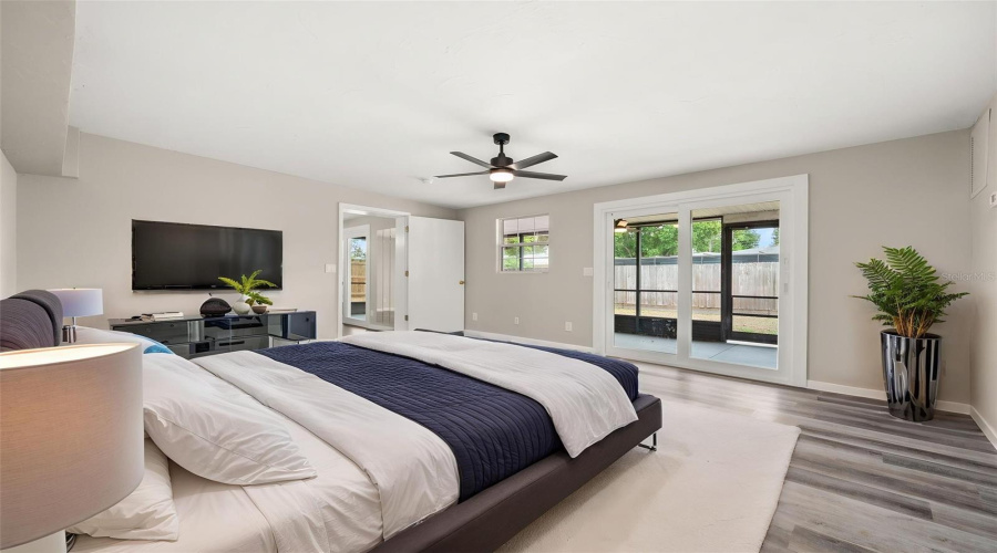 Sarasota, Florida 34231, 3 Bedroom Bedrooms, ,2 Bathroombathrooms,Residential,For Sale,Murdock,0,Mfra4687404