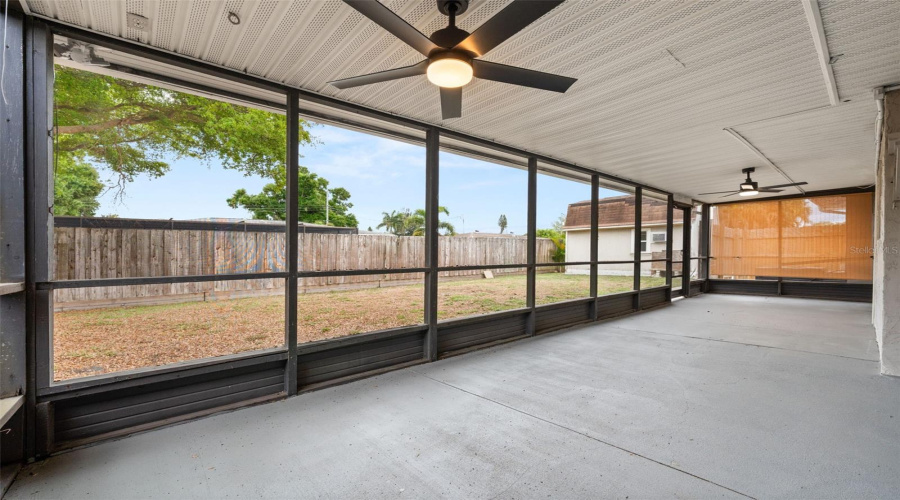 Sarasota, Florida 34231, 3 Bedroom Bedrooms, ,2 Bathroombathrooms,Residential,For Sale,Murdock,0,Mfra4687404