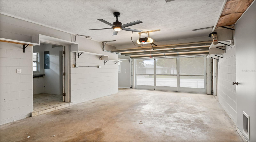 Sarasota, Florida 34231, 3 Bedroom Bedrooms, ,2 Bathroombathrooms,Residential,For Sale,Murdock,0,Mfra4687404