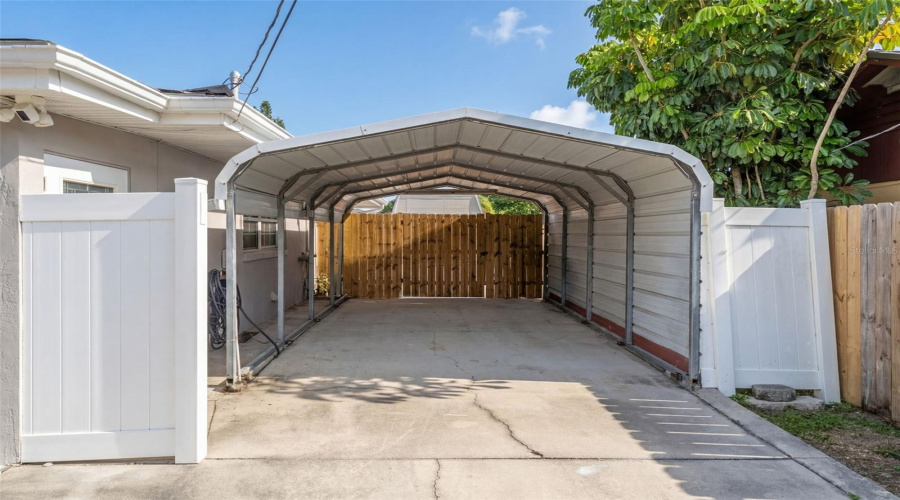 Sarasota, Florida 34231, 3 Bedroom Bedrooms, ,2 Bathroombathrooms,Residential,For Sale,Murdock,0,Mfra4687404