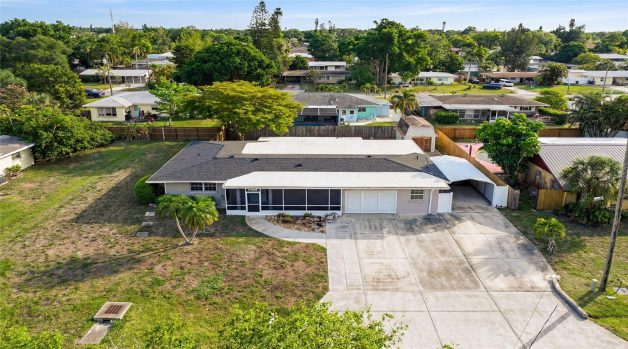 Sarasota, Florida 34231, 3 Bedroom Bedrooms, ,2 Bathroombathrooms,Residential,For Sale,Murdock,0,Mfra4687404