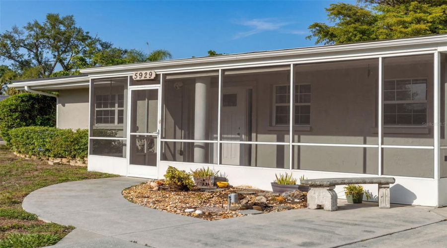 Sarasota, Florida 34231, 3 Bedroom Bedrooms, ,2 Bathroombathrooms,Residential,For Sale,Murdock,0,Mfra4687404