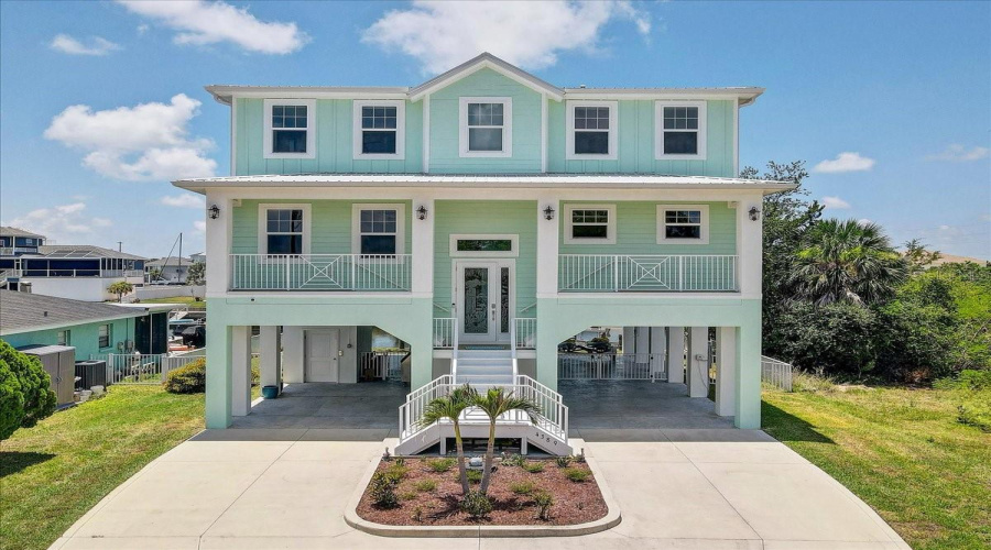 Hernando Beach, Florida 34607, 5 Bedroom Bedrooms, ,3 Bathroombathrooms,Residential,For Sale,5Th Isle,0,Mfrtb8542874