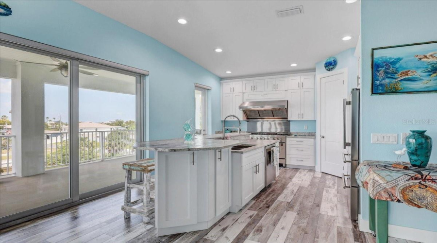 Hernando Beach, Florida 34607, 5 Bedroom Bedrooms, ,3 Bathroombathrooms,Residential,For Sale,5Th Isle,0,Mfrtb8542874