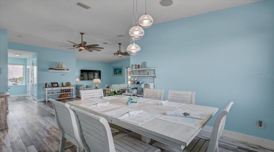 Hernando Beach, Florida 34607, 5 Bedroom Bedrooms, ,3 Bathroombathrooms,Residential,For Sale,5Th Isle,0,Mfrtb8542874