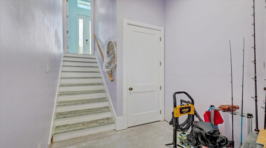 Hernando Beach, Florida 34607, 5 Bedroom Bedrooms, ,3 Bathroombathrooms,Residential,For Sale,5Th Isle,0,Mfrtb8542874