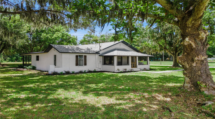 Auburndale, Florida 33823, 3 Bedroom Bedrooms, ,2 Bathroombathrooms,Residential,For Sale,Denton,0,Mfro6433228