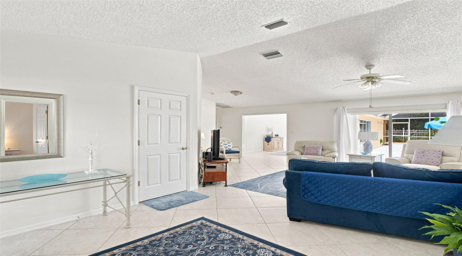 Tarpon Springs, Florida 34689, 4 Bedroom Bedrooms, ,4 Bathroombathrooms,Residential,For Sale,Florida,0,Mfrtb8535842