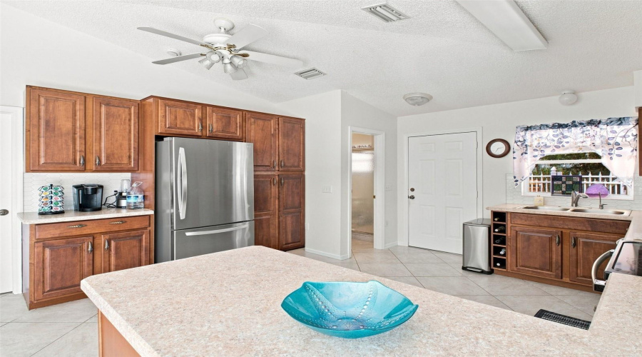 Tarpon Springs, Florida 34689, 4 Bedroom Bedrooms, ,4 Bathroombathrooms,Residential,For Sale,Florida,0,Mfrtb8535842