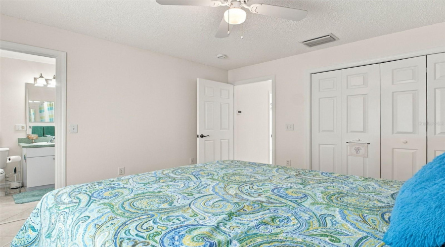 Tarpon Springs, Florida 34689, 4 Bedroom Bedrooms, ,4 Bathroombathrooms,Residential,For Sale,Florida,0,Mfrtb8535842