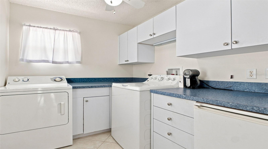 Tarpon Springs, Florida 34689, 4 Bedroom Bedrooms, ,4 Bathroombathrooms,Residential,For Sale,Florida,0,Mfrtb8535842