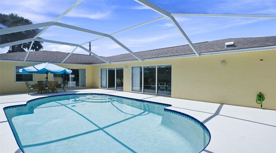 Tarpon Springs, Florida 34689, 4 Bedroom Bedrooms, ,4 Bathroombathrooms,Residential,For Sale,Florida,0,Mfrtb8535842