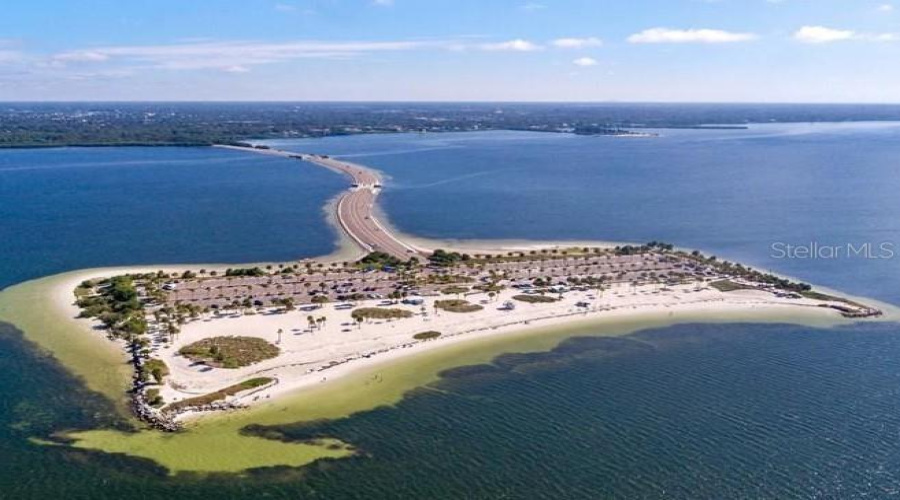 Tarpon Springs, Florida 34689, 4 Bedroom Bedrooms, ,4 Bathroombathrooms,Residential,For Sale,Florida,0,Mfrtb8535842