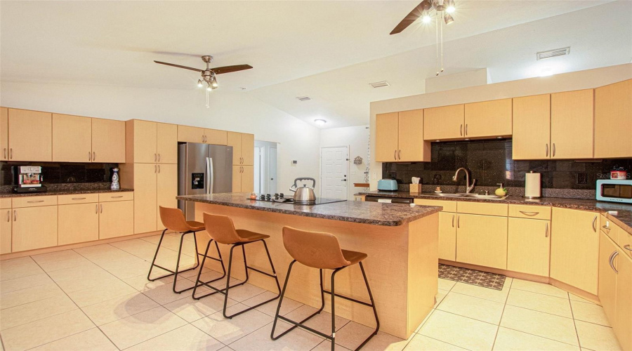 Valrico, Florida 33596, 5 Bedroom Bedrooms, ,2 Bathroombathrooms,Residential,For Sale,Spring Way,0,Mfrtb8500960