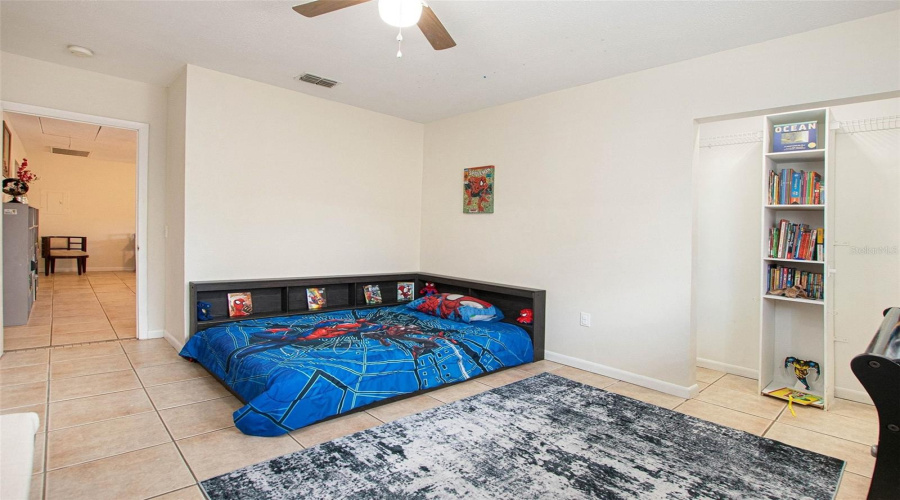 Valrico, Florida 33596, 5 Bedroom Bedrooms, ,2 Bathroombathrooms,Residential,For Sale,Spring Way,0,Mfrtb8500960
