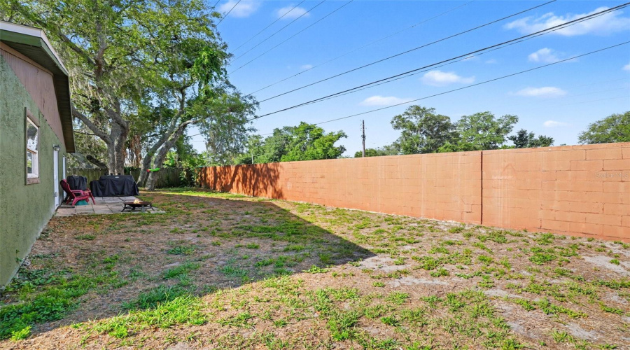 Valrico, Florida 33596, 5 Bedroom Bedrooms, ,2 Bathroombathrooms,Residential,For Sale,Spring Way,0,Mfrtb8500960